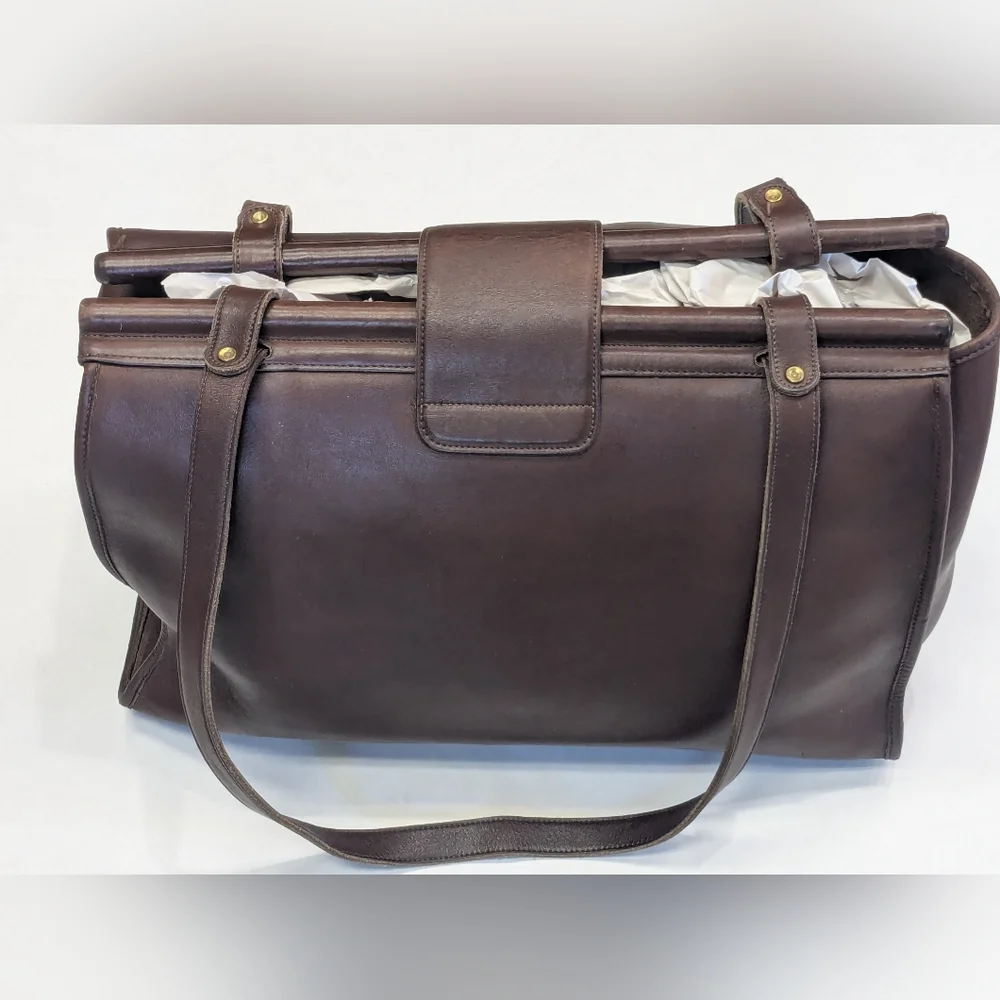 Vintage Coach Brown Leather Tote Bag - Picture 14 of 16